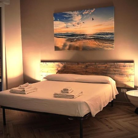 The House Of The Waves Otel Brindisi Dış mekan fotoğraf